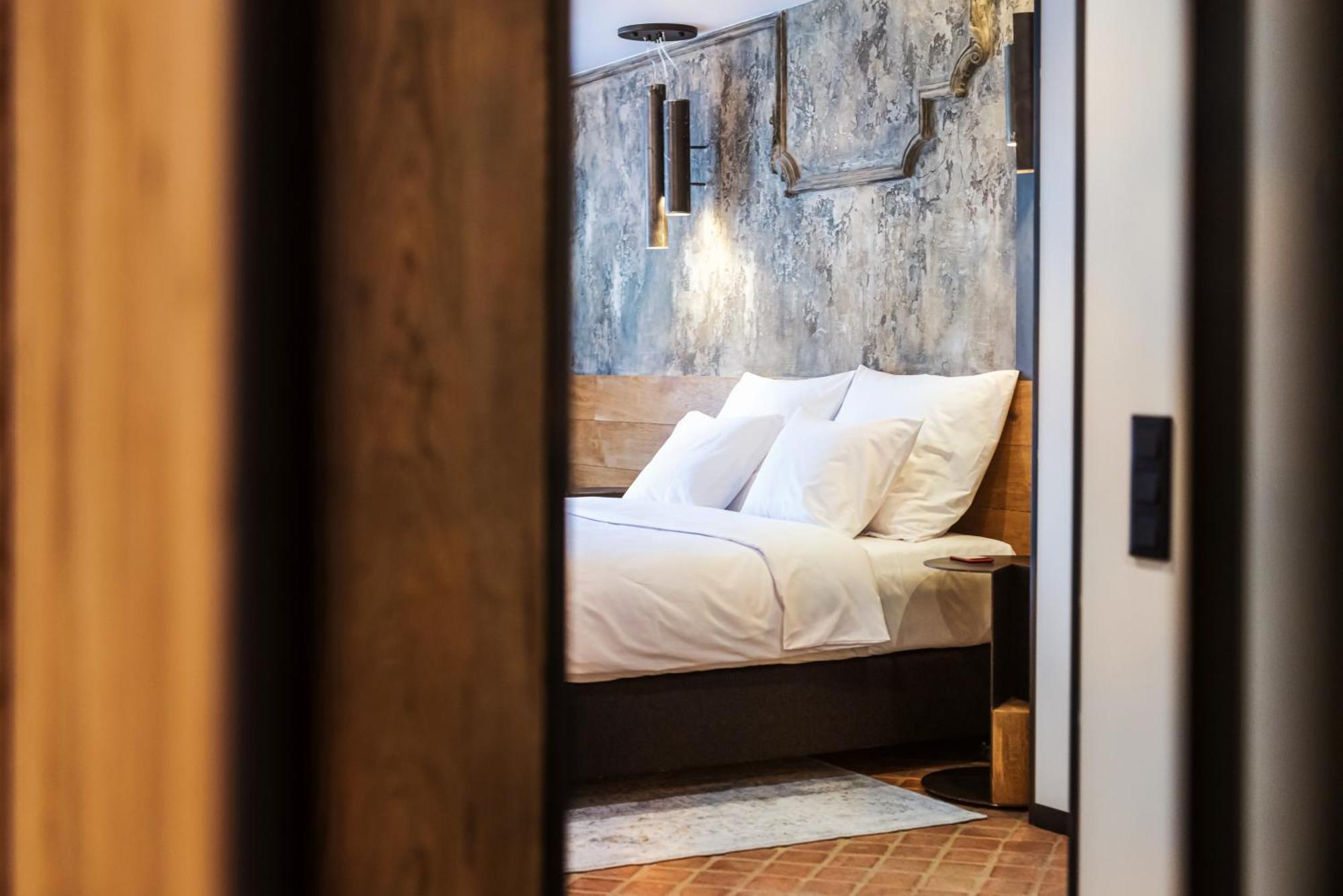 Nomadic Urban Premium Suites Krakow Ngoại thất bức ảnh