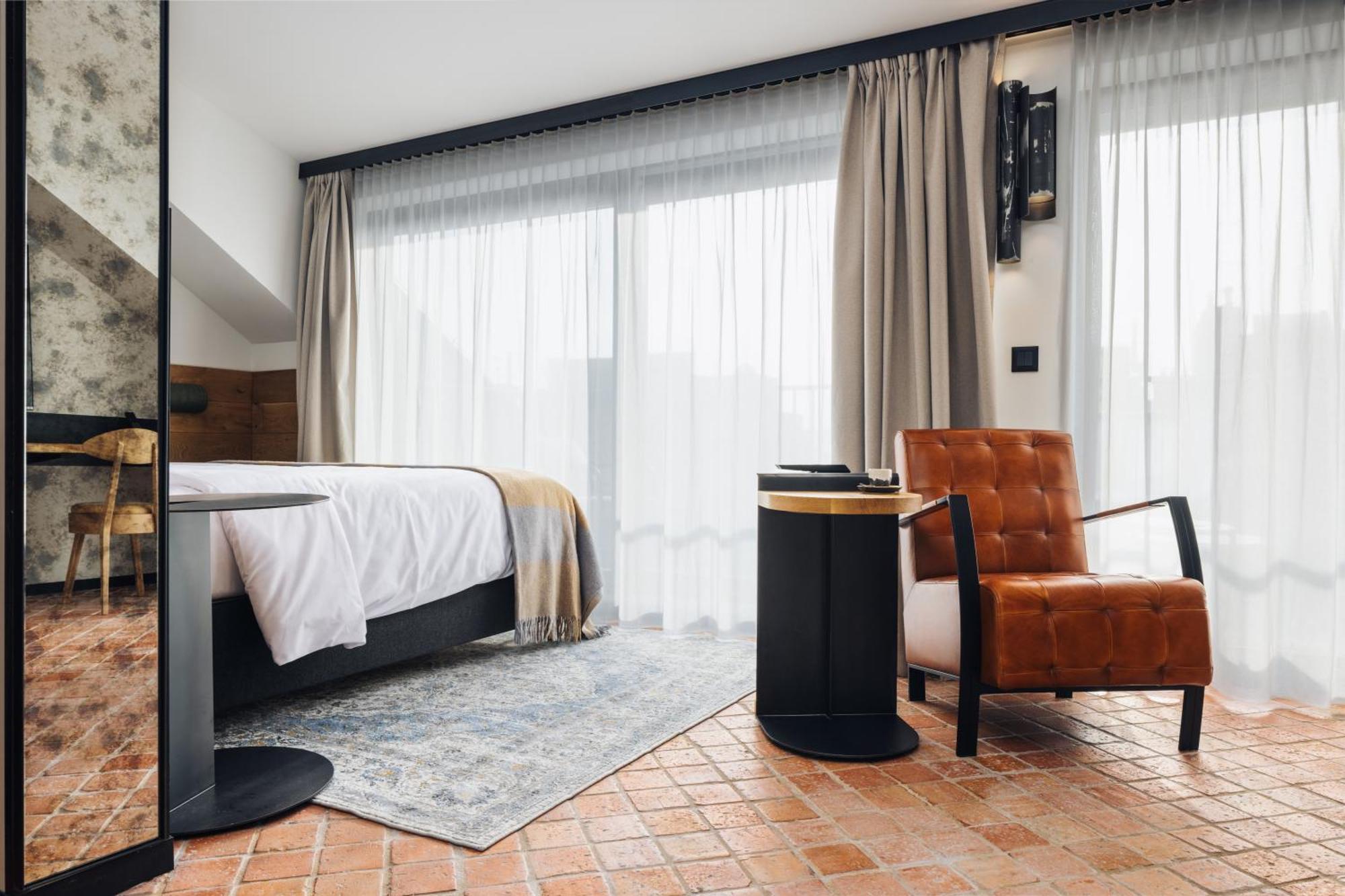 Nomadic Urban Premium Suites Krakow Ngoại thất bức ảnh