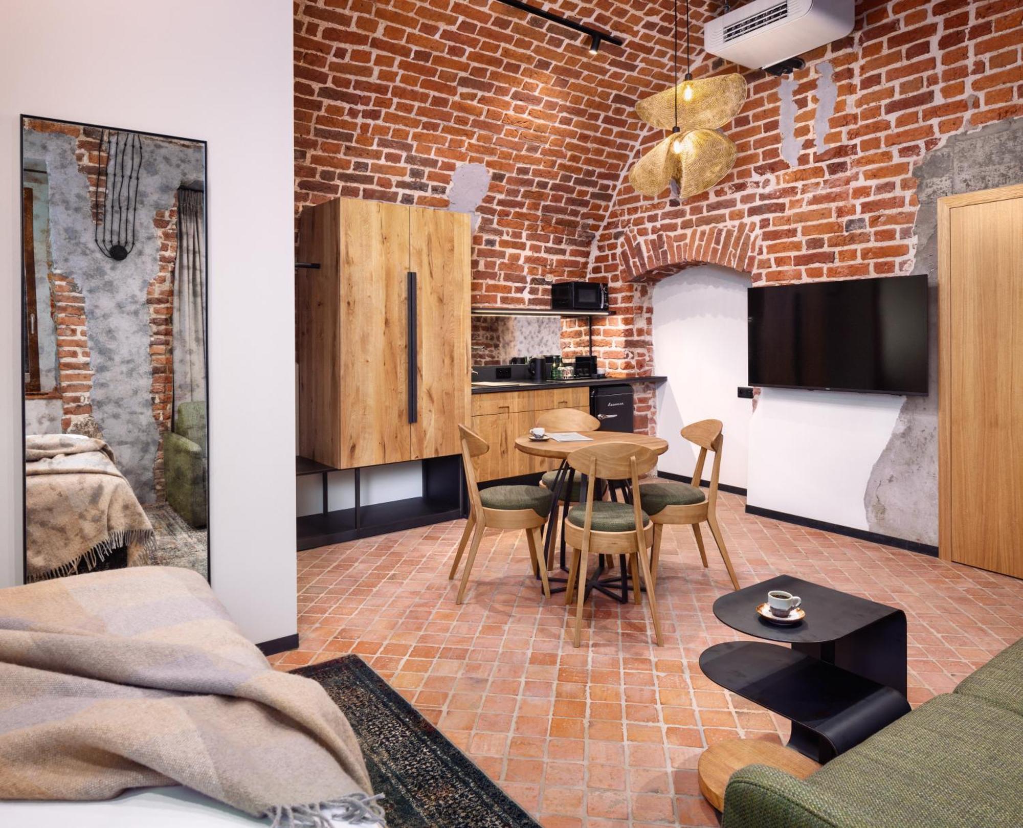 Nomadic Urban Premium Suites Krakow Ngoại thất bức ảnh