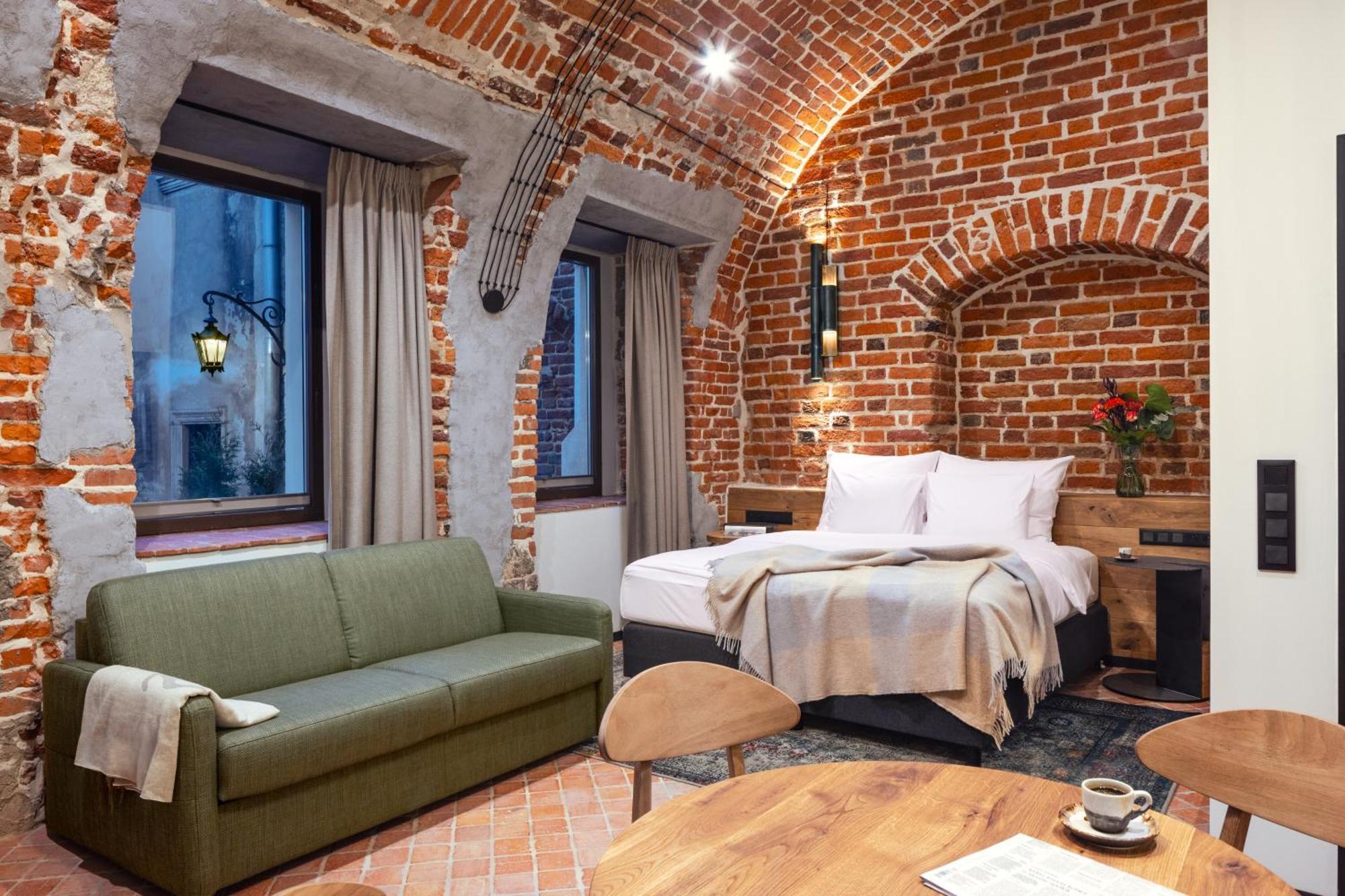 Nomadic Urban Premium Suites Krakow Ngoại thất bức ảnh