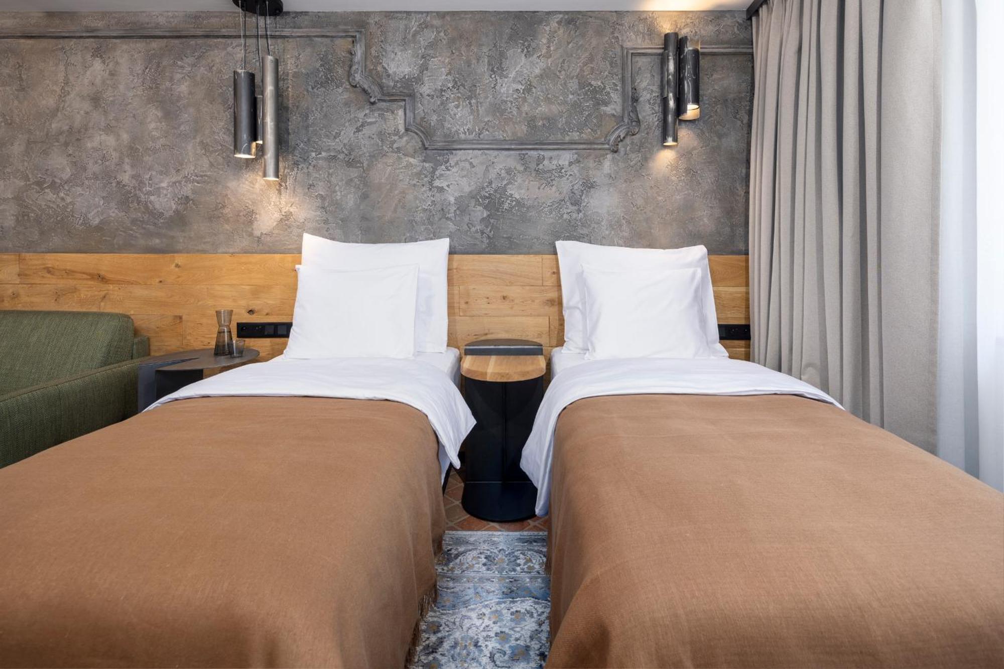 Nomadic Urban Premium Suites Krakow Ngoại thất bức ảnh