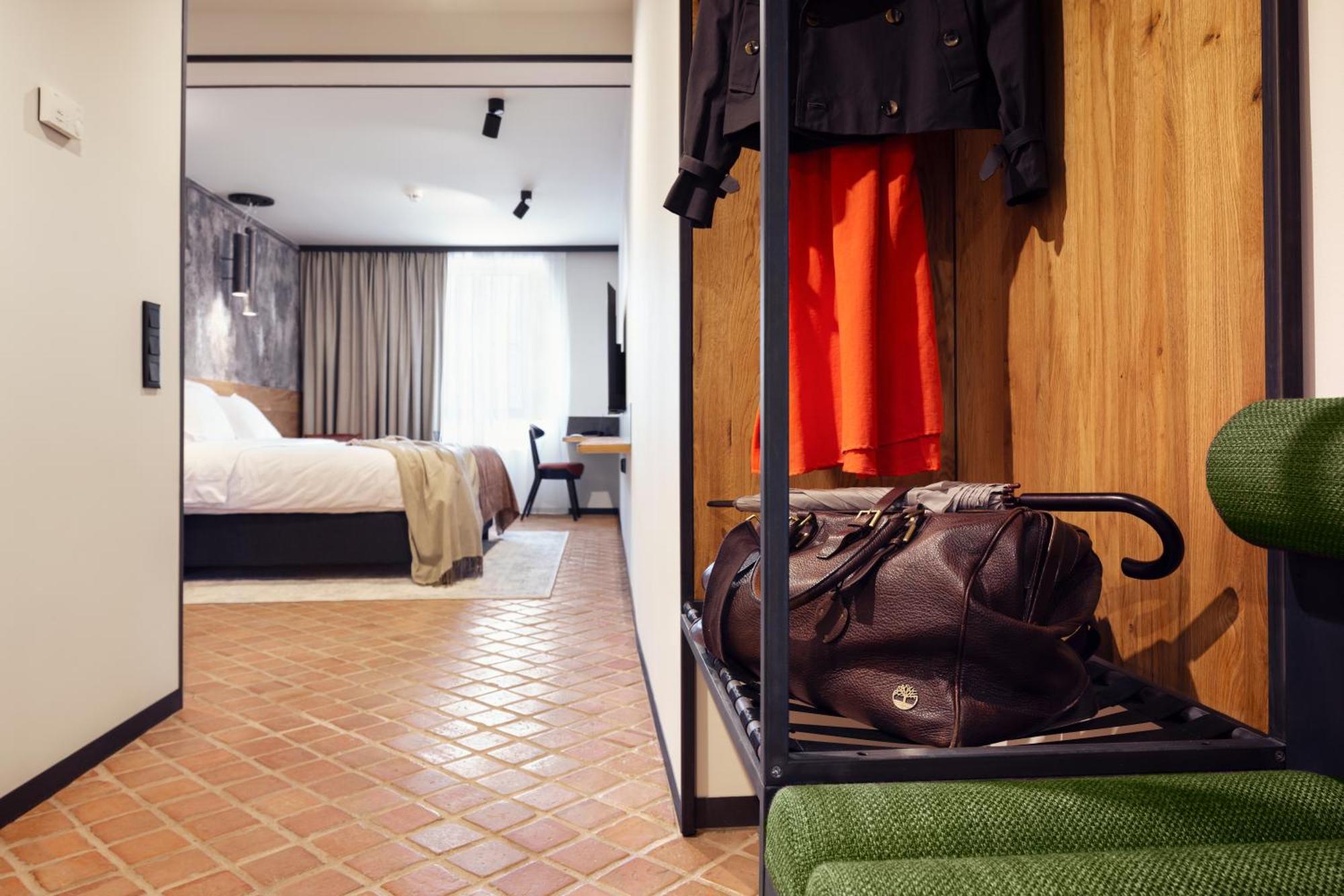 Nomadic Urban Premium Suites Krakow Ngoại thất bức ảnh
