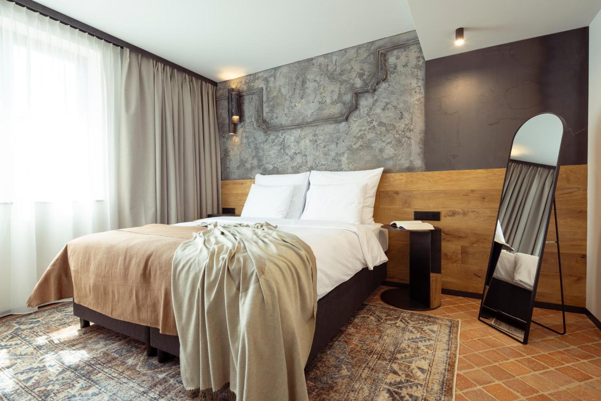 Nomadic Urban Premium Suites Krakow Ngoại thất bức ảnh